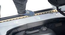 Load image into Gallery viewer, Jeep Gladiator JT KSPEC Rock Sliders